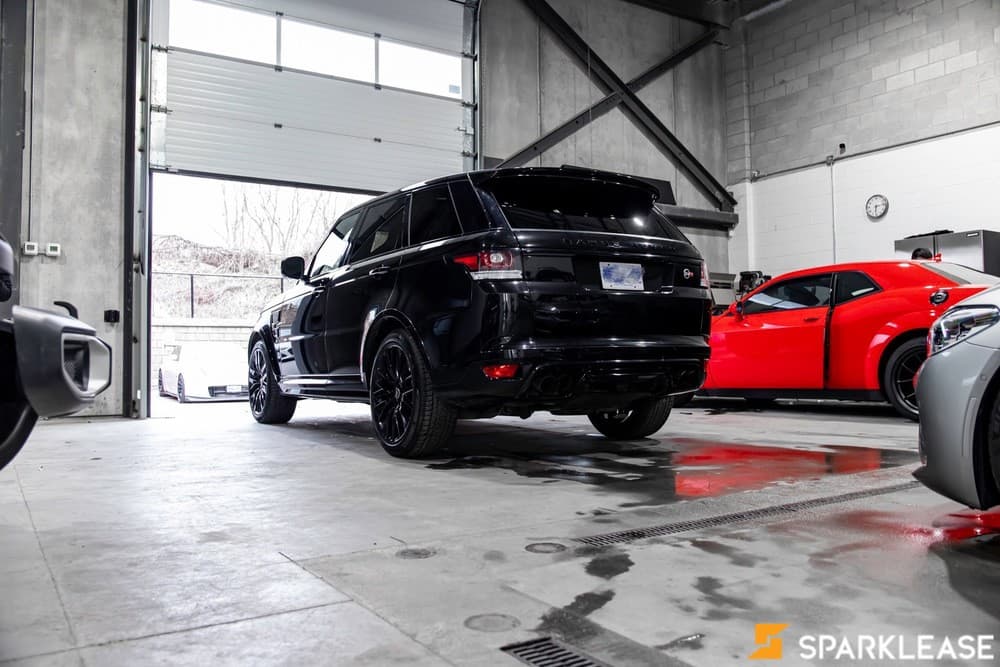 2017 Range Rover Sport SVR