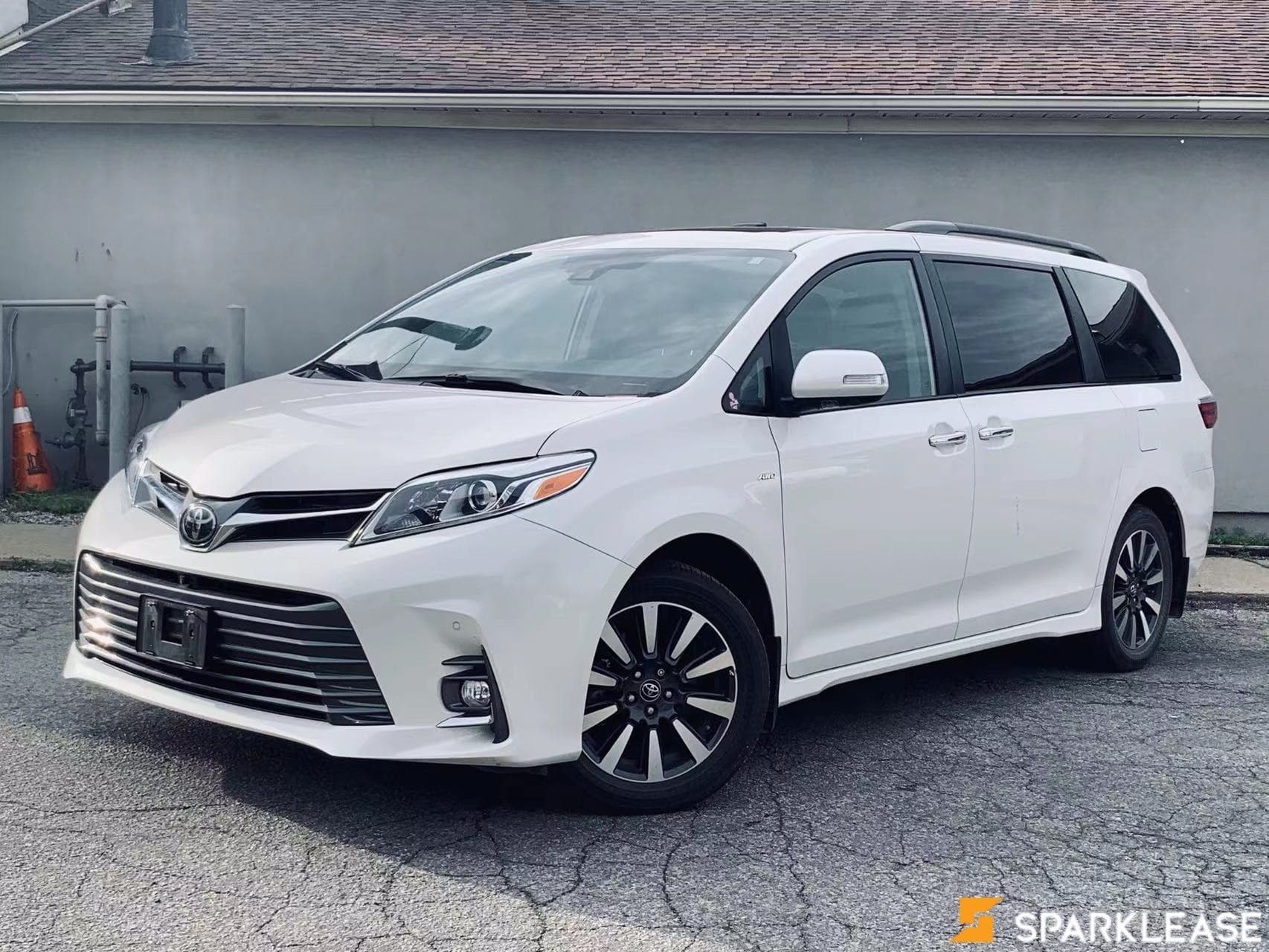 2019 Toyota Sienna XLE