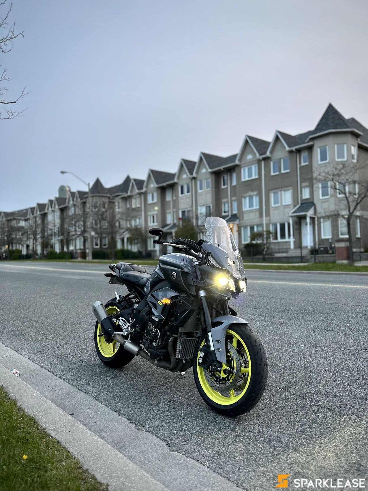 2017 Yamaha FZ10