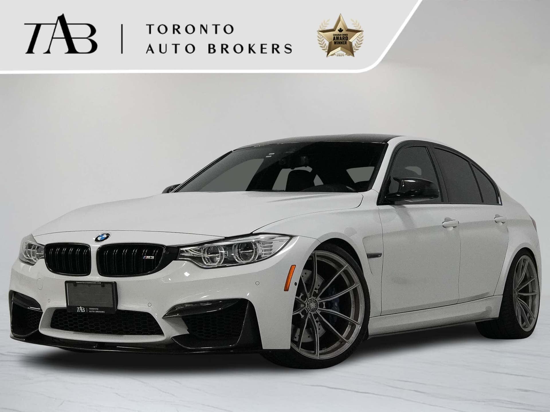 2017 BMW M3 MANUAL   LOTS OF UPGRADES   CARBON ROOF   20 IN