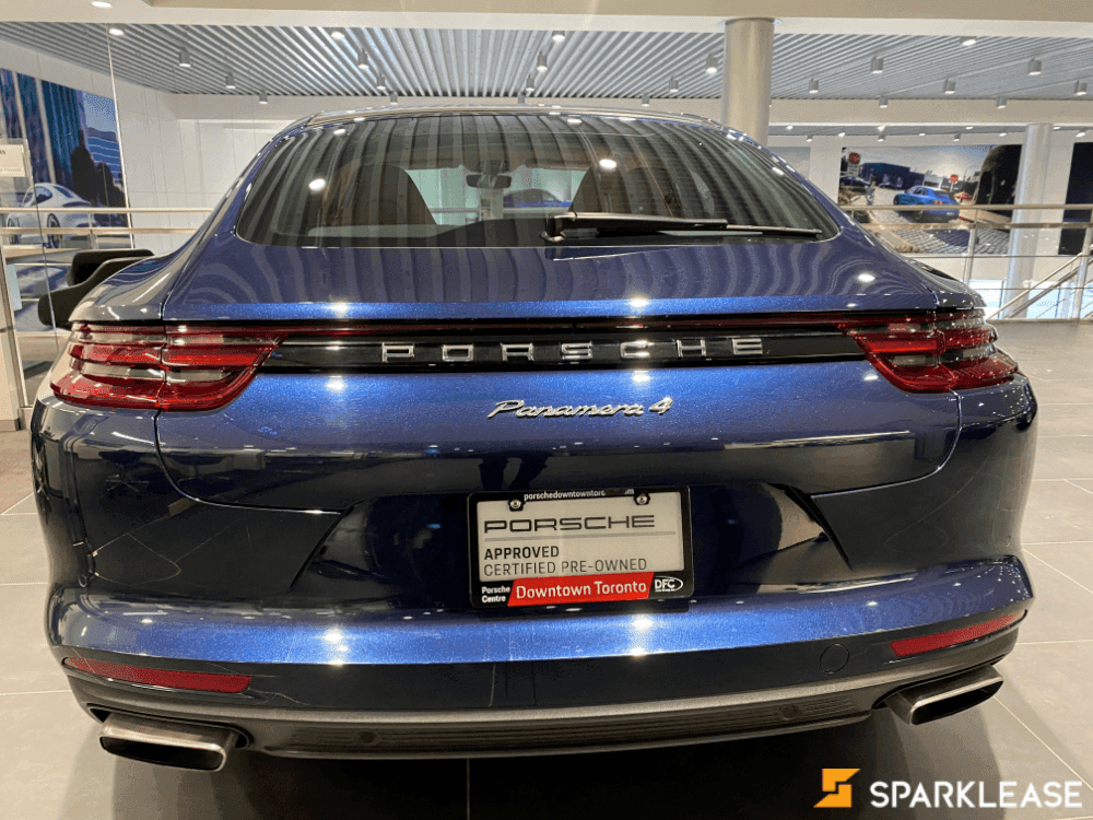 2018 Porsche Panamera 4
