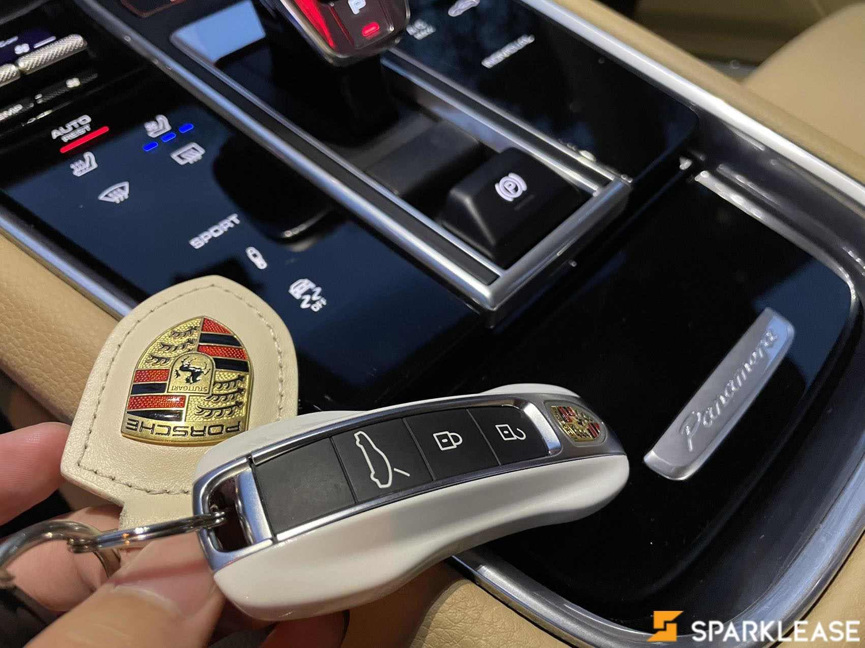 2020 Porsche Panamera 4 AWD