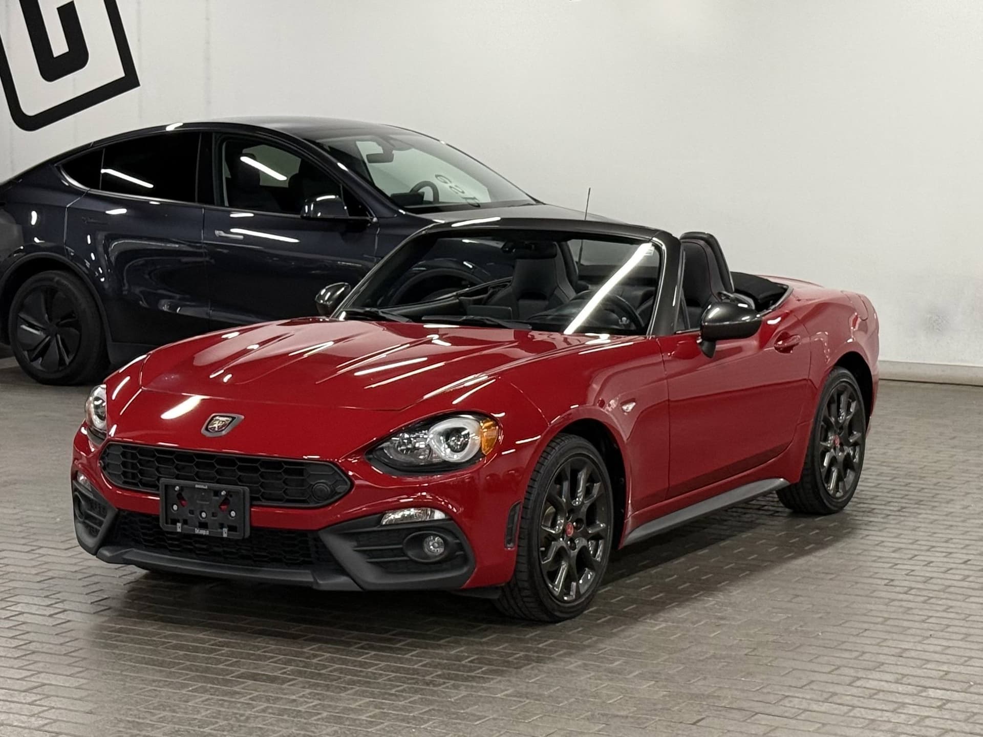 2017 Fiat 124 Spider 2dr Conv Abarth