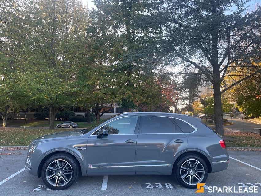 2018 Bentley Bentayga W12 七座
