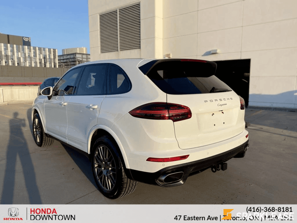 2017 Porsche Cayenne Platinum Edition