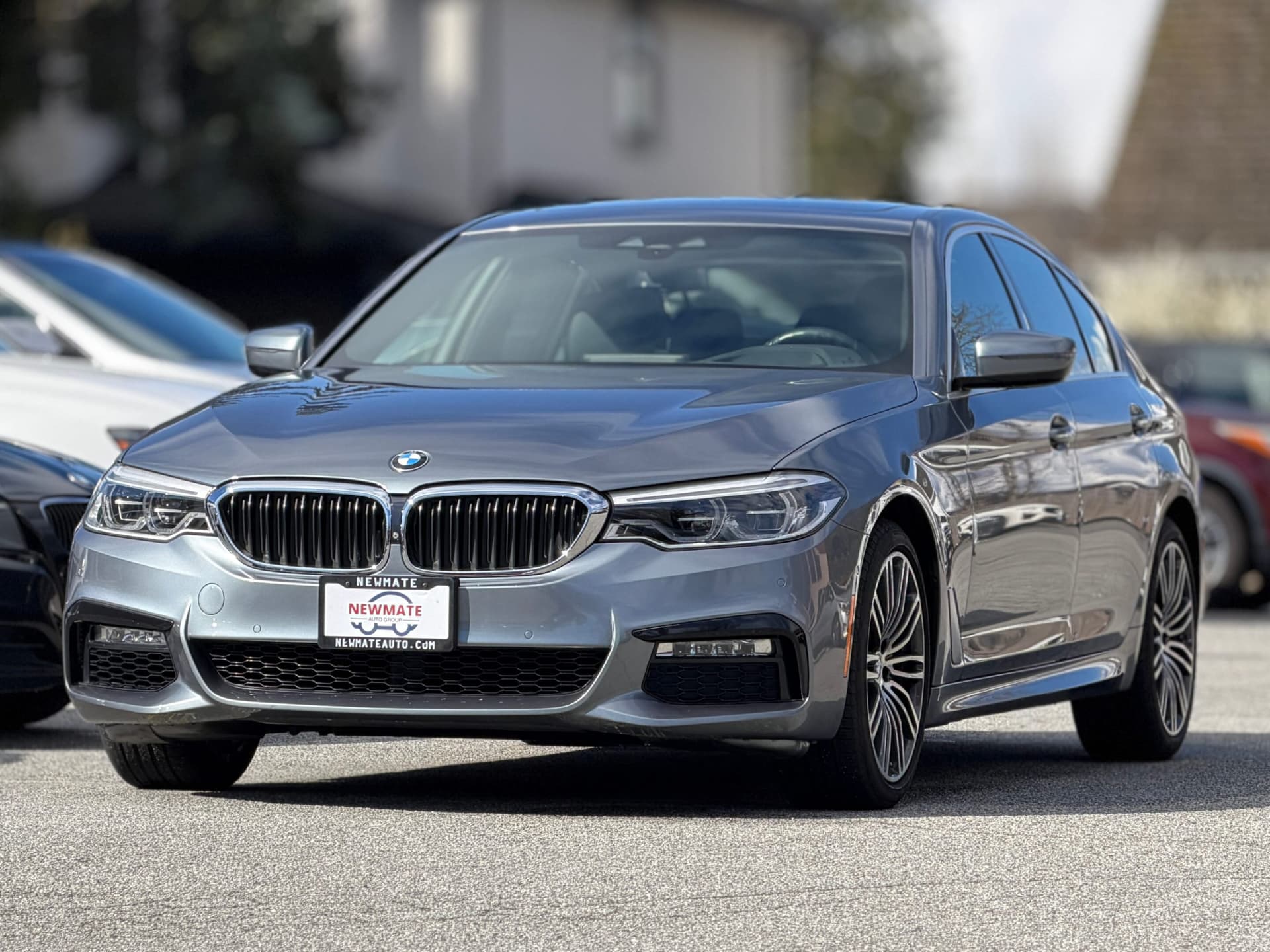 2018 BMW 5-Series 530i xDrive. LOCAL BC VEHICLE. M SPORT PACKAGE. LOW ON MILEAGE.