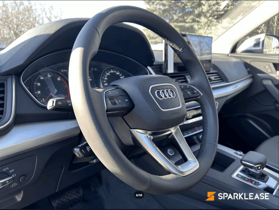 2024 Audi Q5 Komfort 40 TFSI quattro