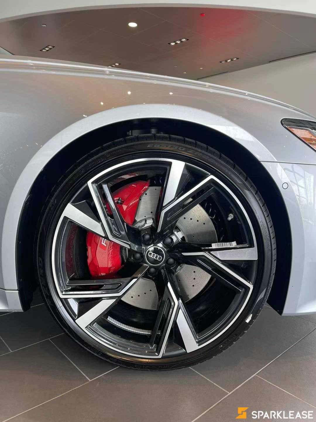 2023 Audi  RS 6 Avant  4.0 TFSI quattro 