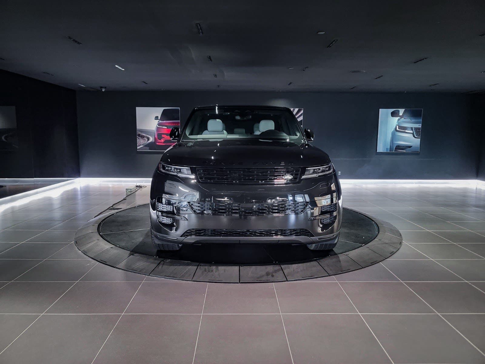 2026 Land Rover Range Rover Sport S
