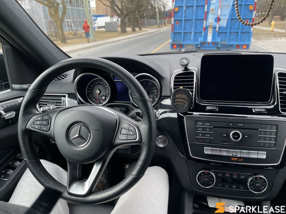 2019 Mercedes-Benz GLE-400