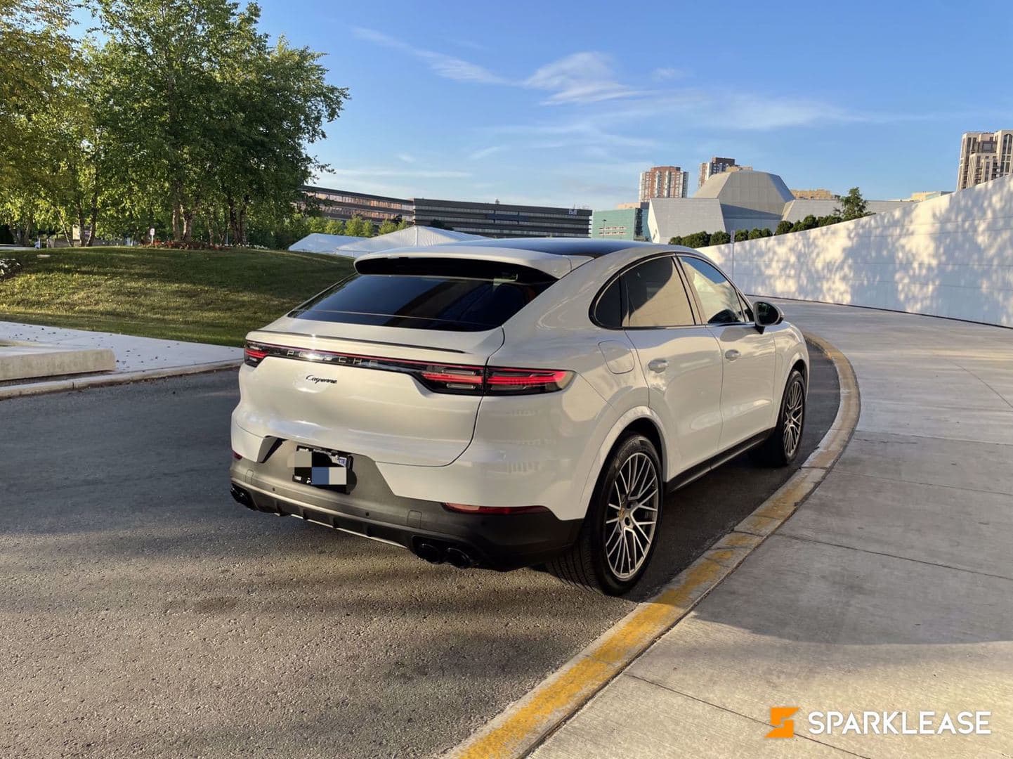 2022 Porsche Cayenne Platinum Edition Coupe AWD