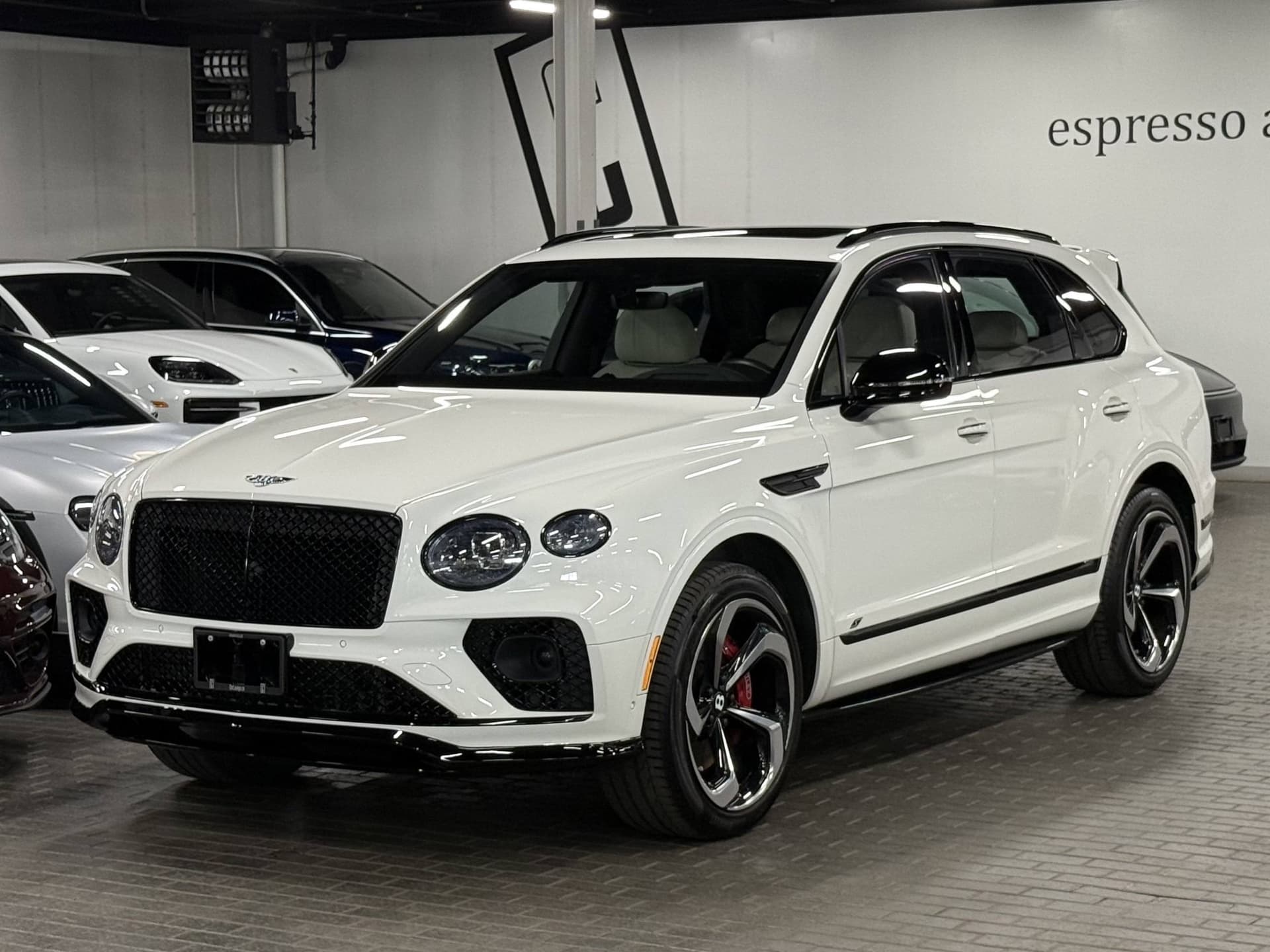 2022 Bentley Bentayga V8 AWD
