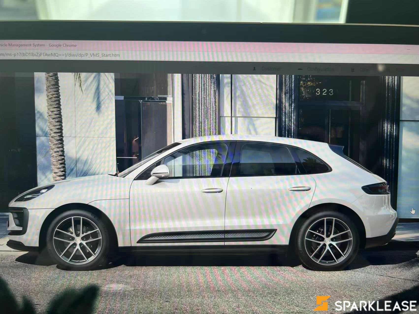 2022 Porsche Macan AWD