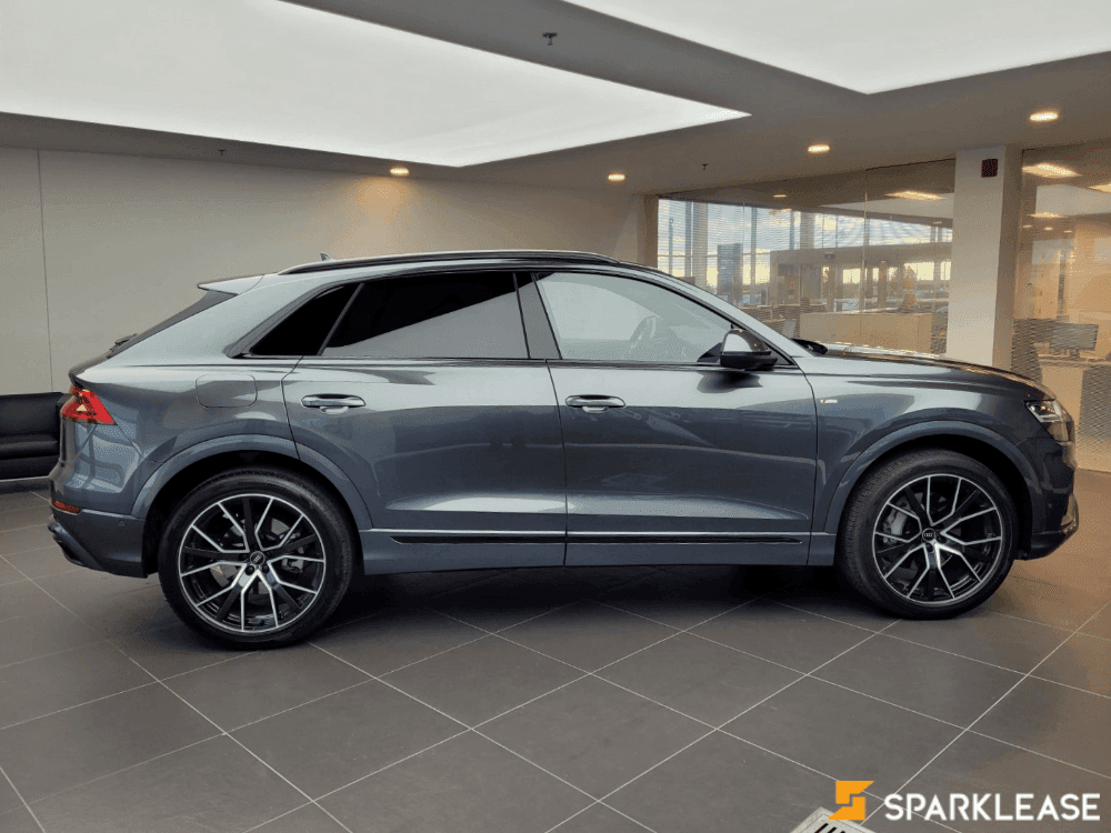 2021 Audi Q8 Progressiv
