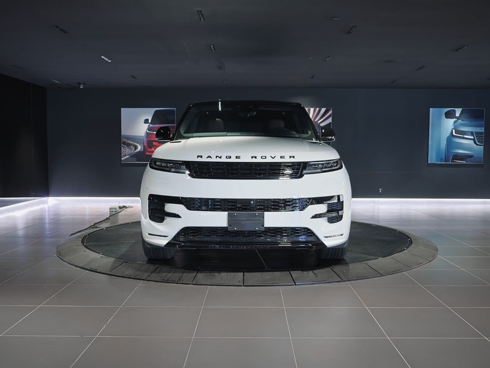 2025 Land Rover Range Rover Sport Dynamic SE