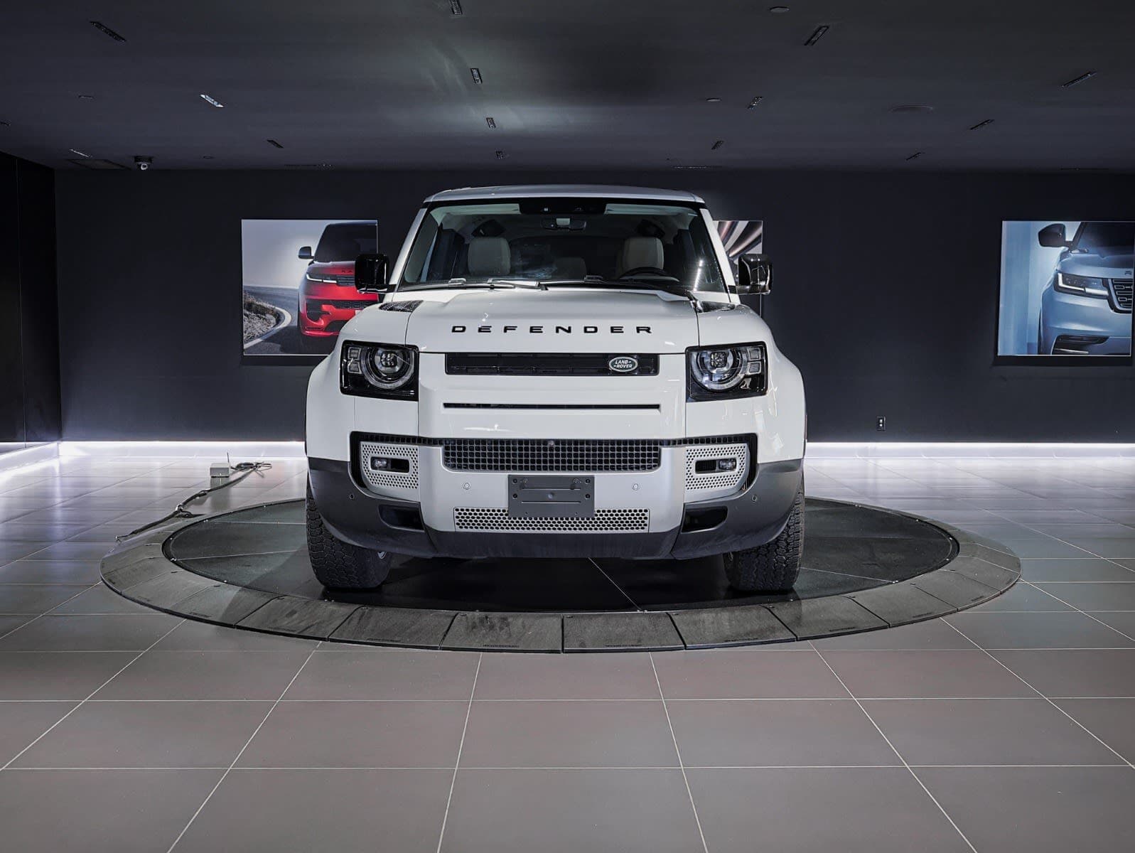 2024 Land Rover Defender S