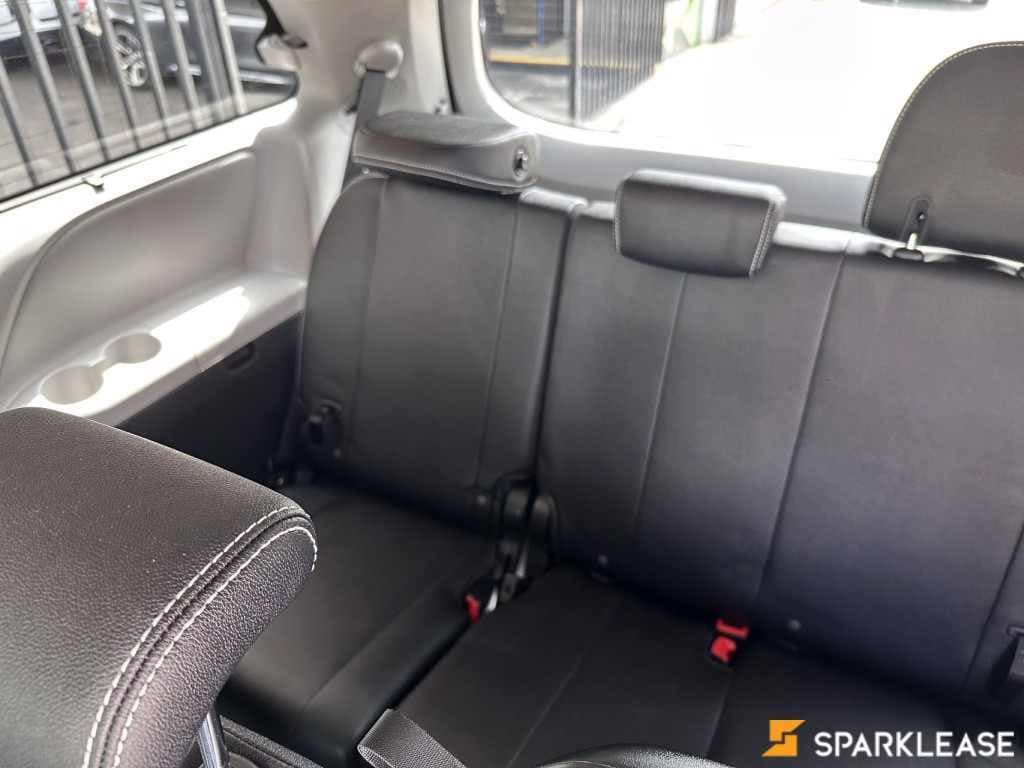 2020 Toyota Sienna SE 8-Passenger FWD