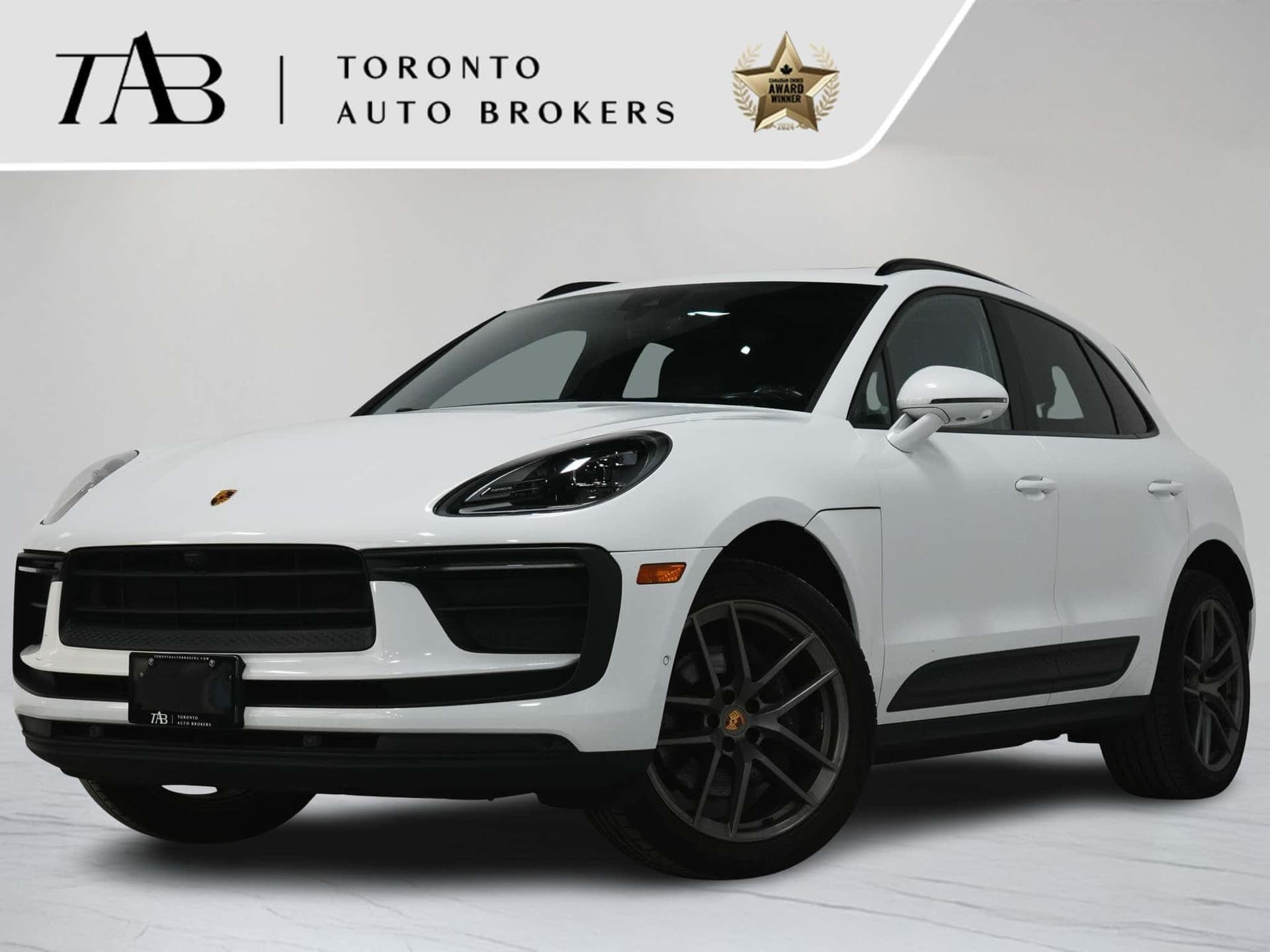 2022 Porsche Macan PREMIUM PLUS   PANO   BOSE   20 IN