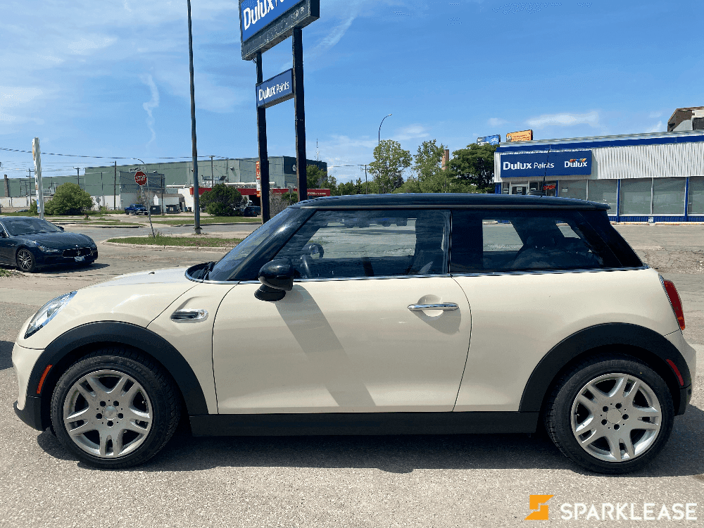 2017 MINI Cooper