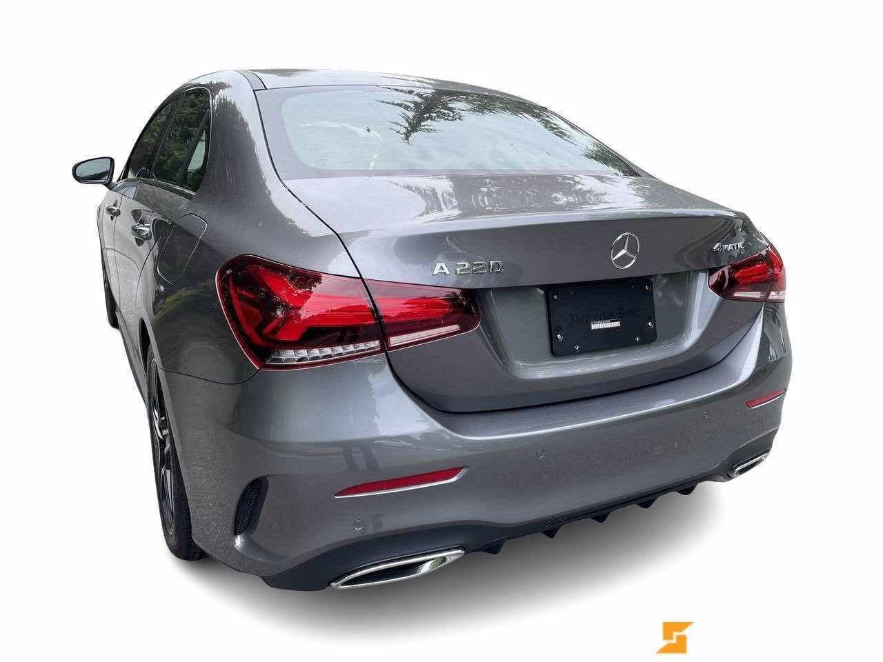 2022 Mercedes-Benz A-Class A 220 4MATIC Sedan