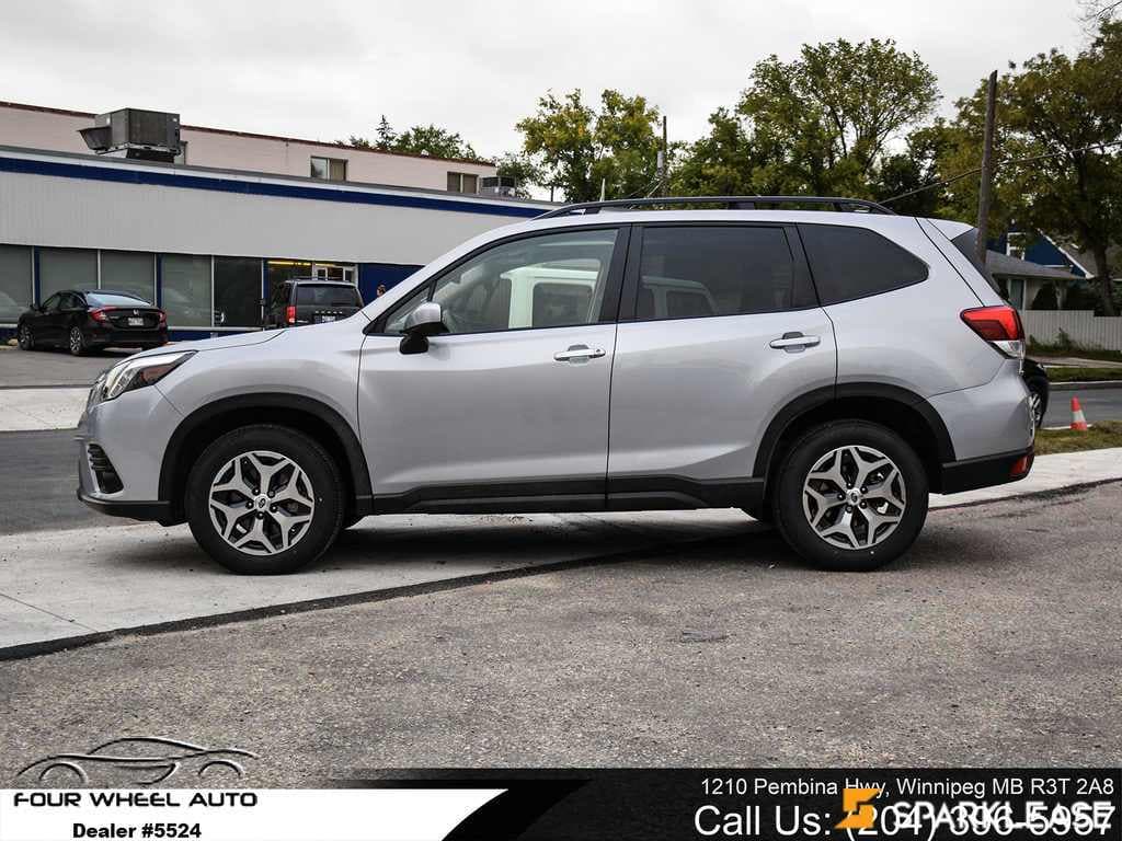 2022 Subaru Forester Touring CVT