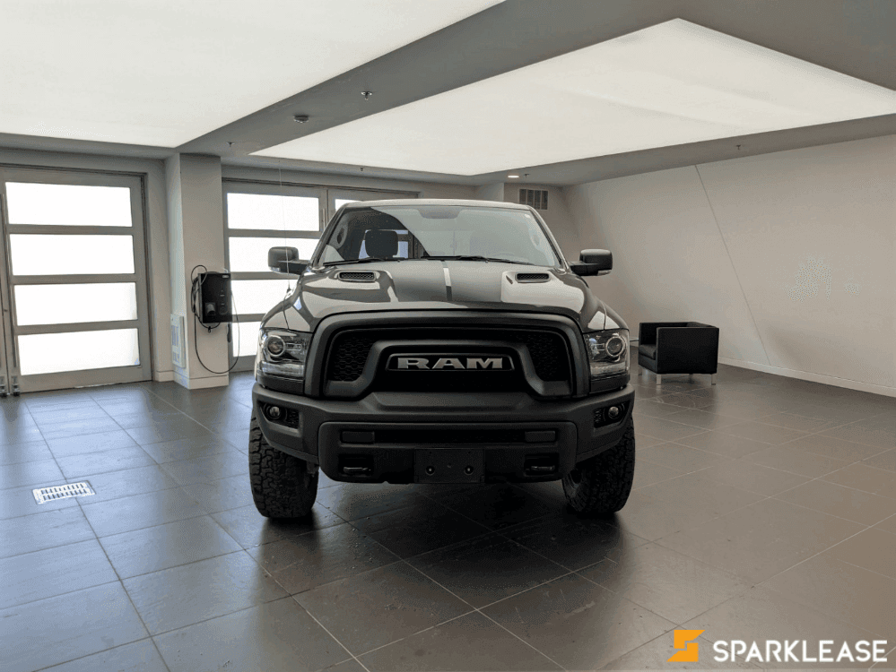 2019 Ram 1500 Classic SLT 4x4 Crew Cab