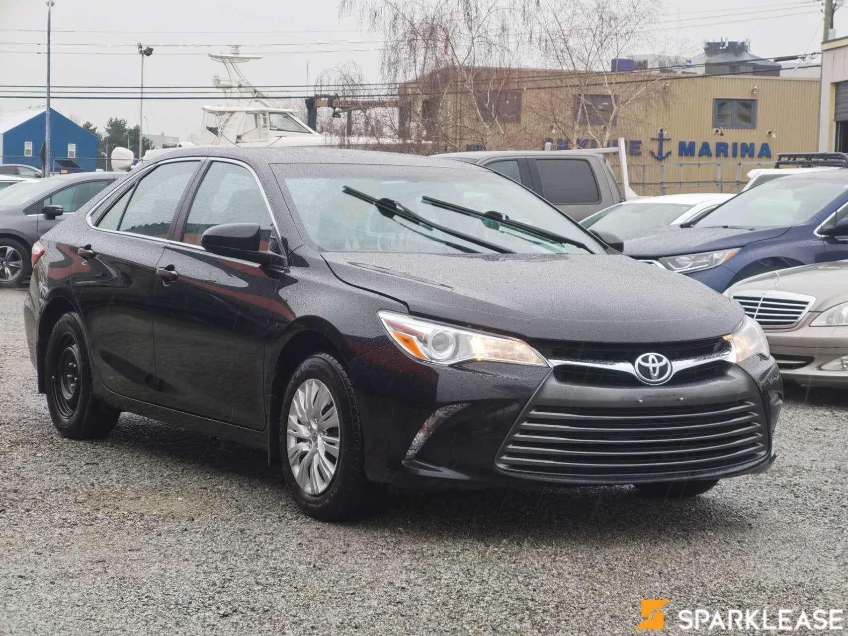 2017 Toyota Camry 4dr Sdn I4 Auto LE