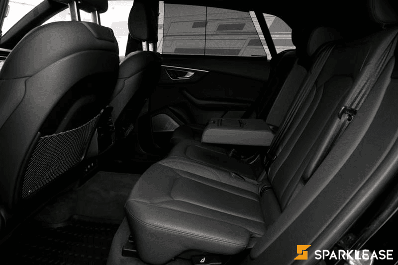 2019 Audi Q8 Technik
