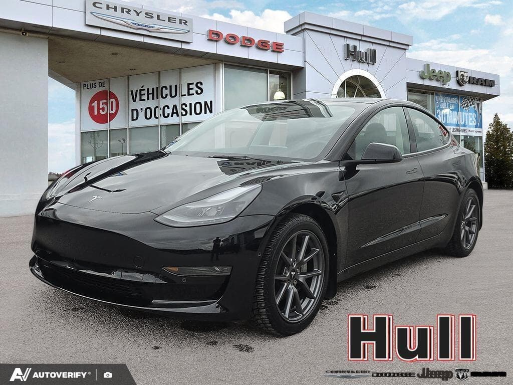 2022 Tesla Model 3 Standard Range