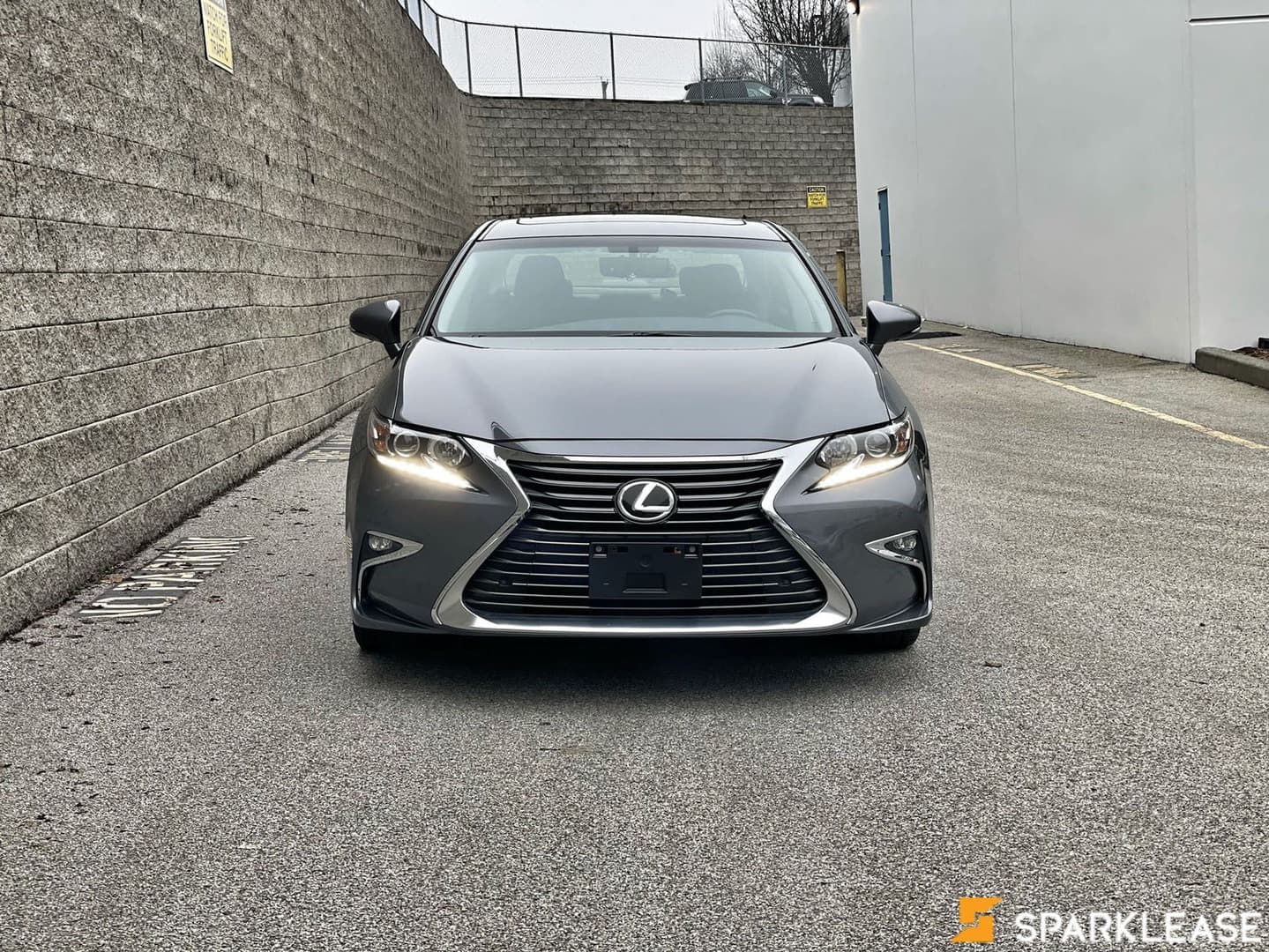 2016 Lexus ES