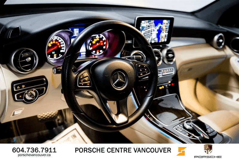 2017 Mercedes-Benz GLC300 4MATIC SUV