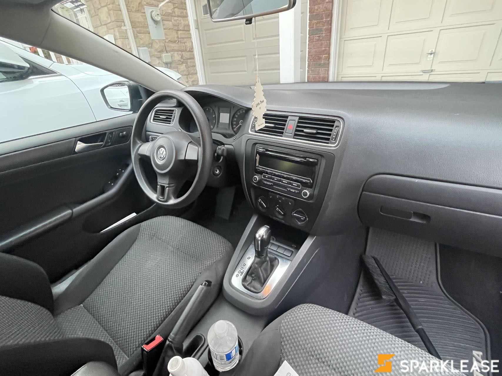 2013 Volkswagen Jetta Sedan 4dr 2.0L Aut...