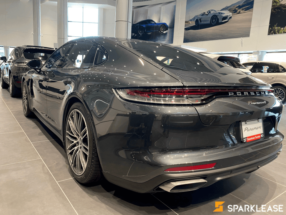 2021 Porsche Panamera 4