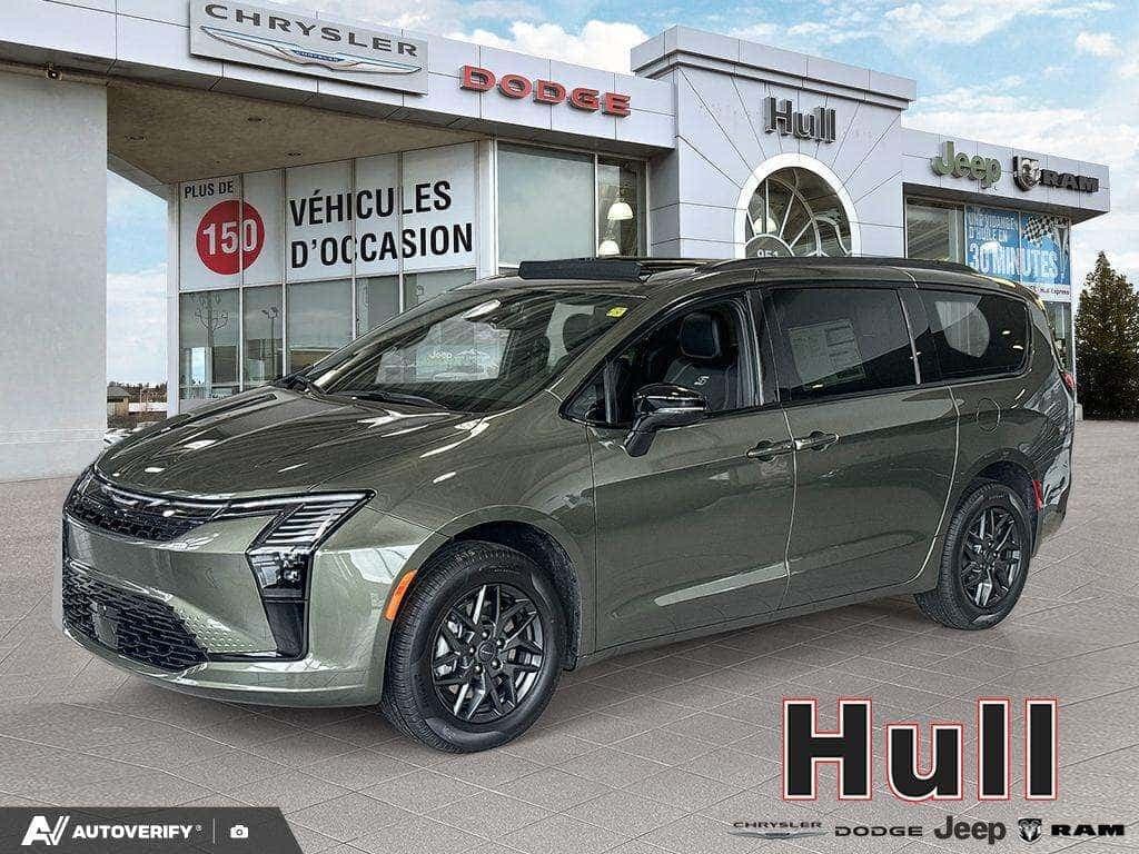 2027 Chrysler Pacifica Select AWD