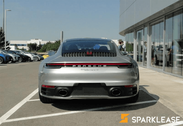 2020 Porsche 911 Carrera 4