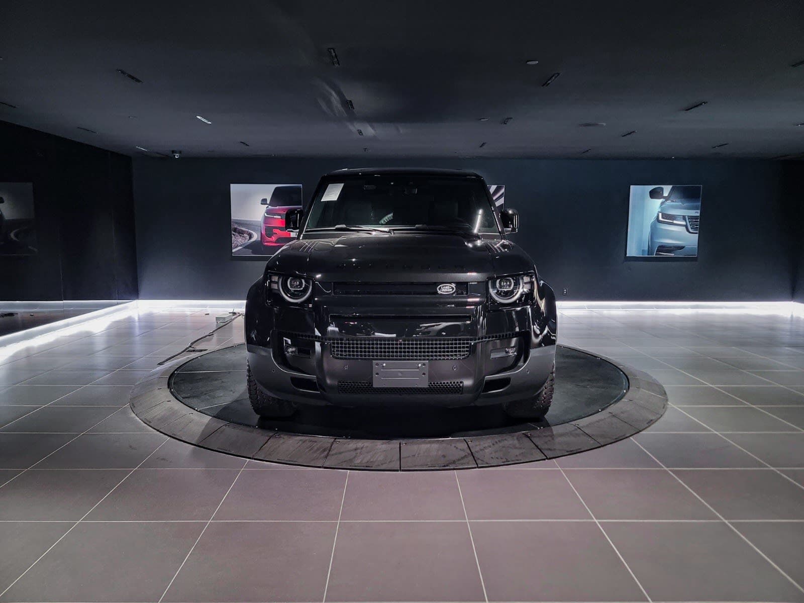 2026 Land Rover Defender S