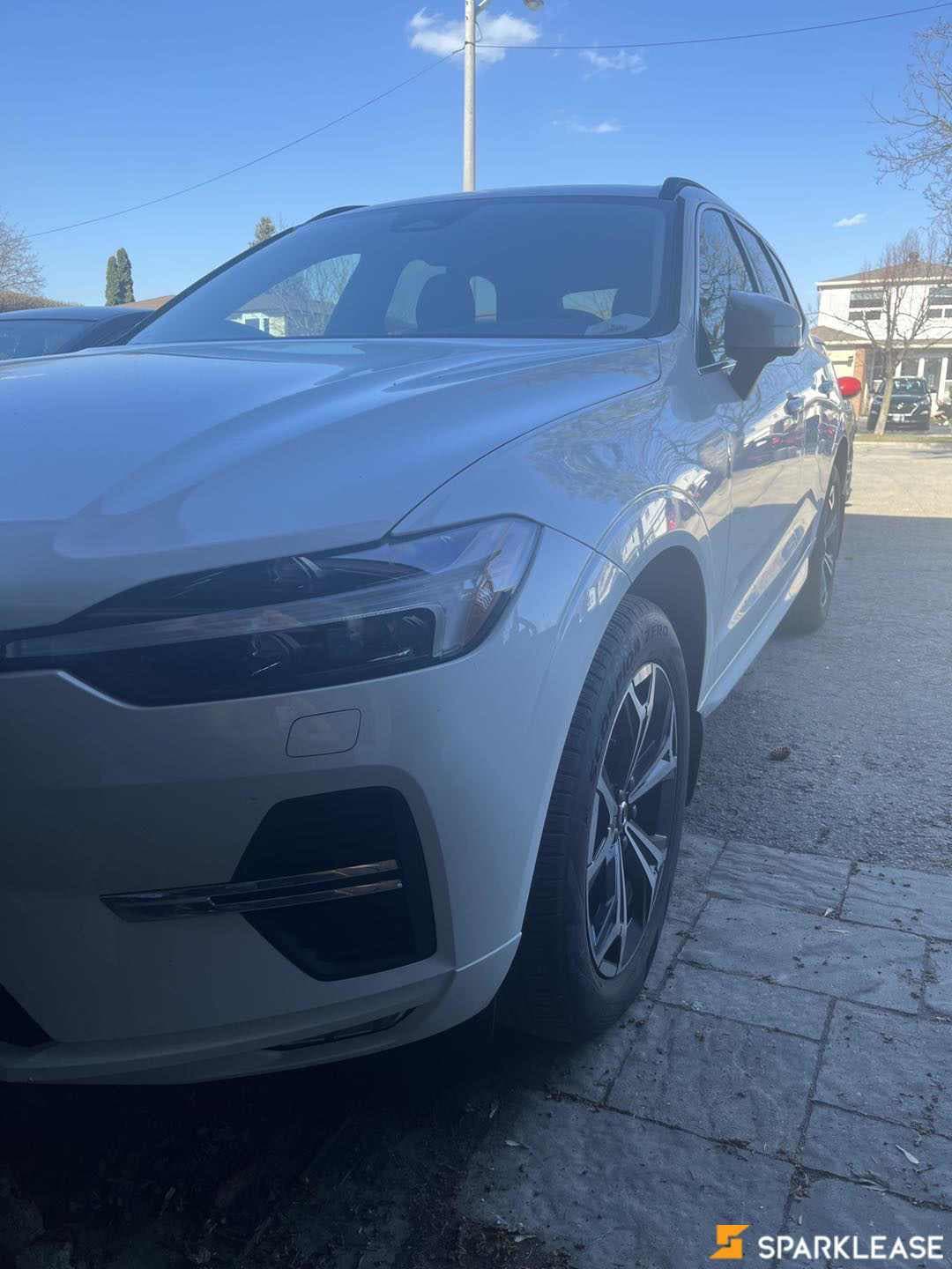 2022 Volvo XC60 B6 AWD Momentum