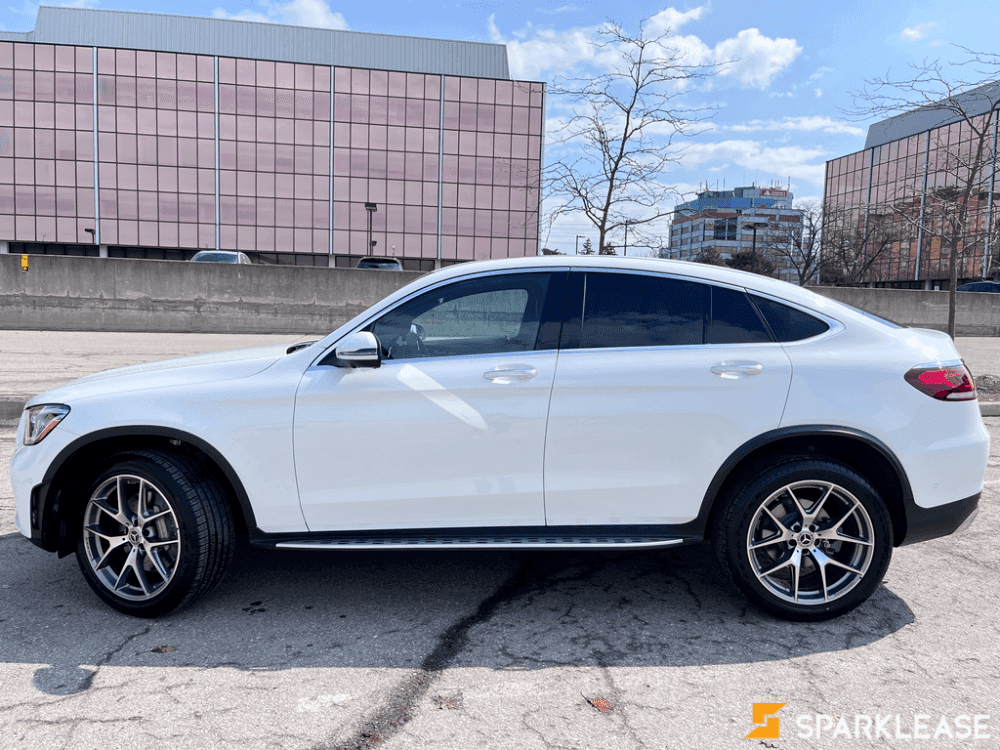 2022 Mercedes-Benz GLC 300 4MATIC Couple