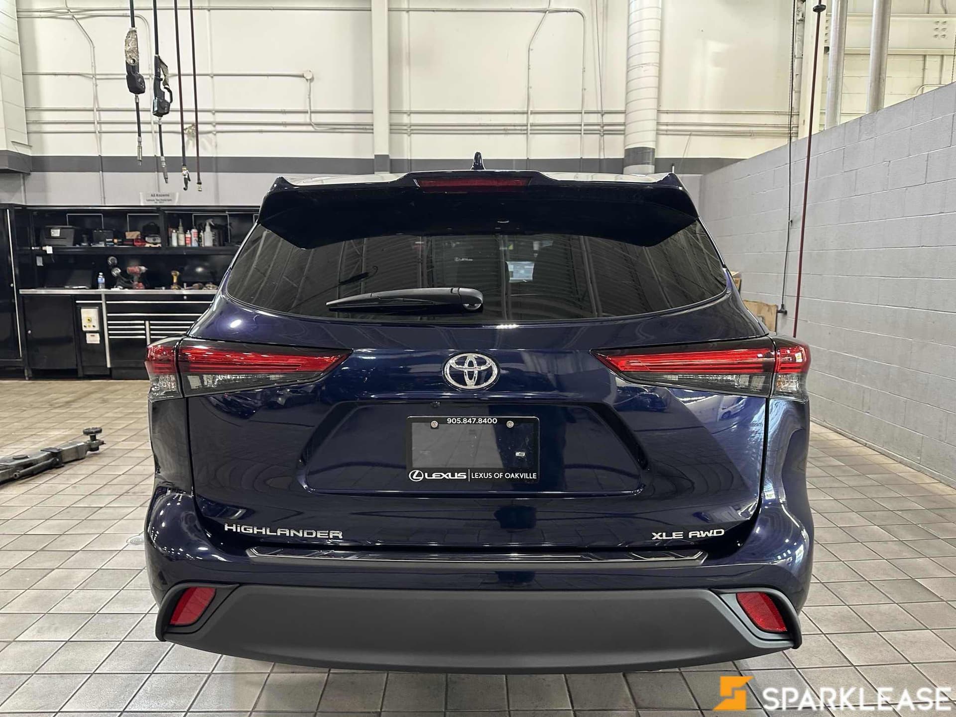 2020 Toyota  Highlander  XLE AWD 