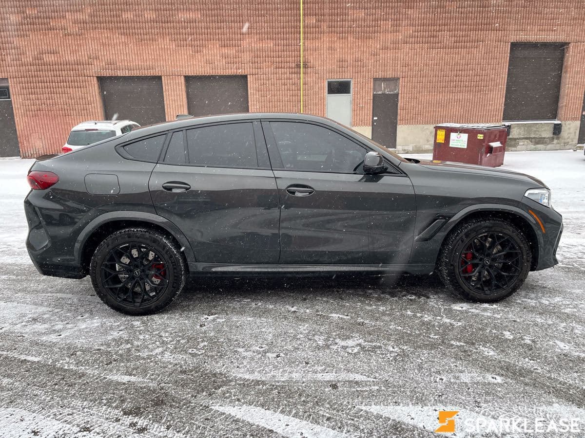2022 BMW  X6 M  Competition Sports Activity Coupe 