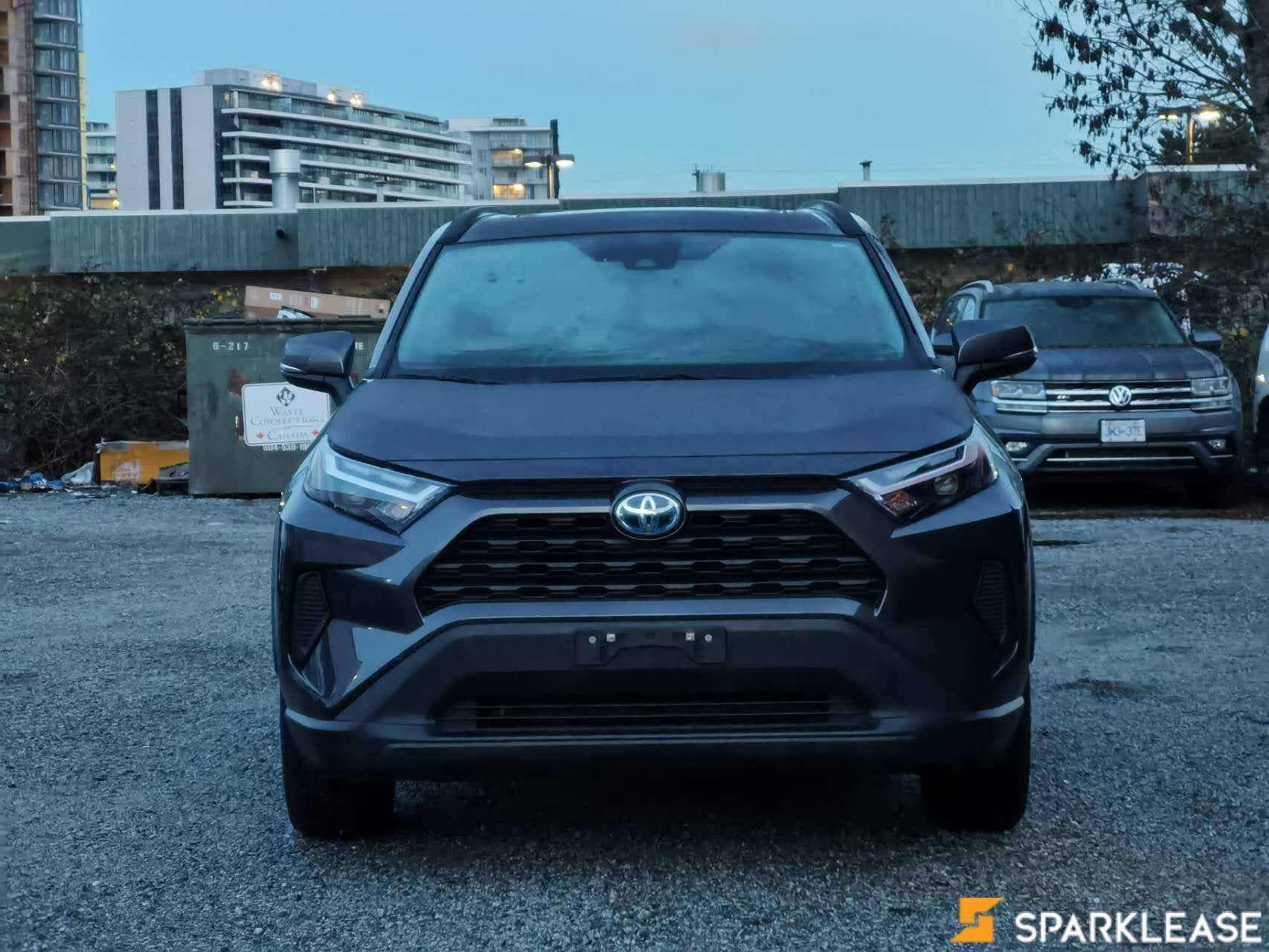 2022 Toyota  RAV4  Hybrid XLE AWD 