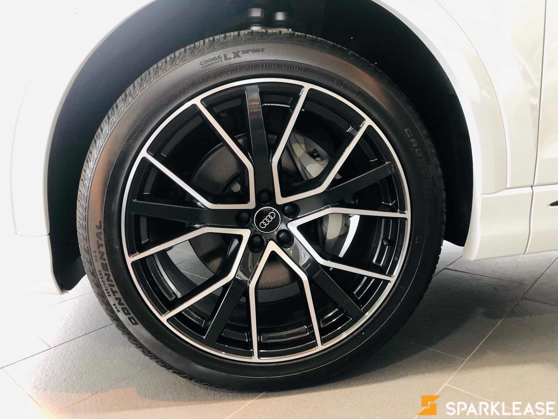 2023 Audi Q8 55 Progressiv 现车