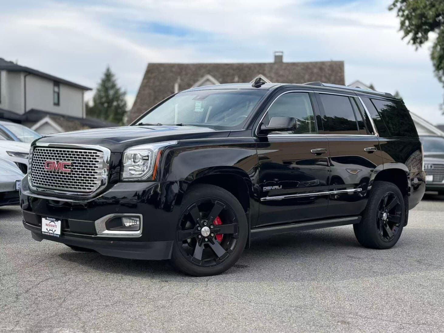 2015 GMC Yukon Denali. FULL SERVICE RECORD. 7 SEATER. FULLY OPTIONED.