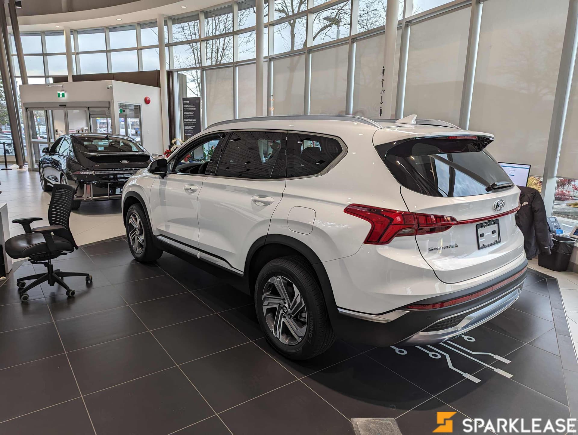2023 Hyundai Santa Fe Hybrid Luxury AWD