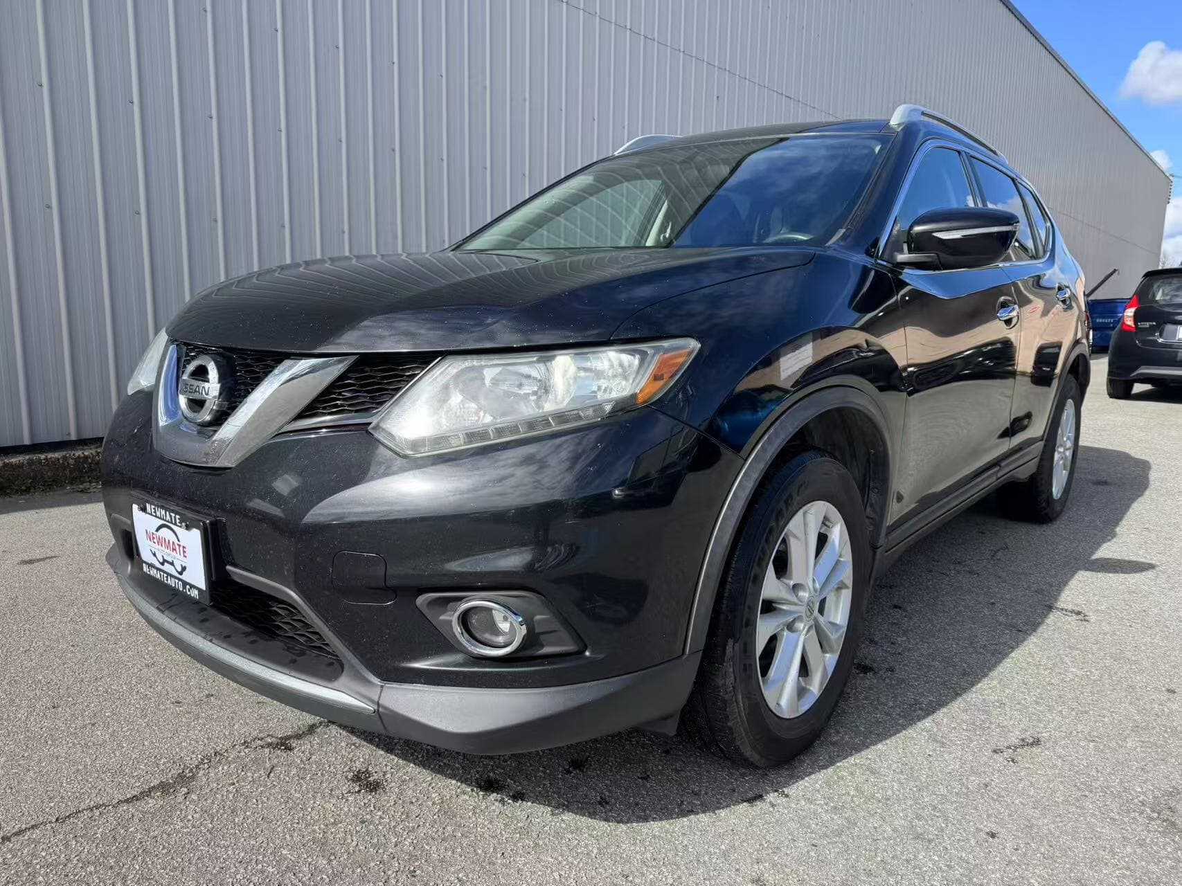 2014 Nissan Rogue AWD 4dr SV. BC LOCAL V...