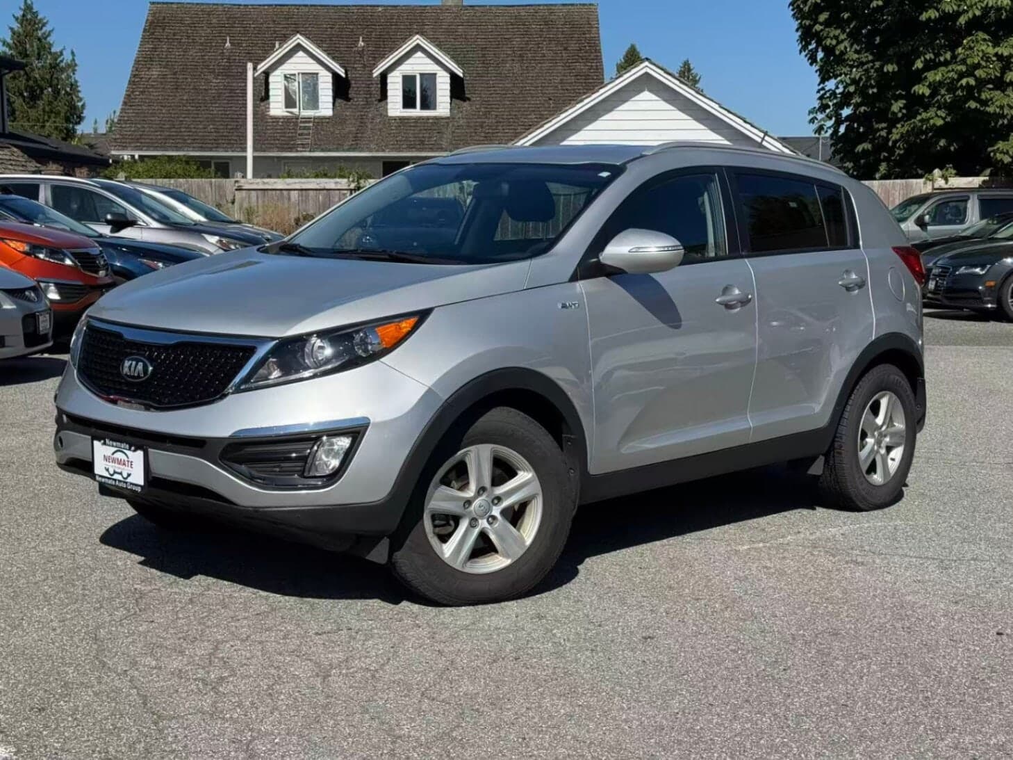 2016 Kia Sportage LX. LOCAL BC VEHICLE. SERVICE DONE.