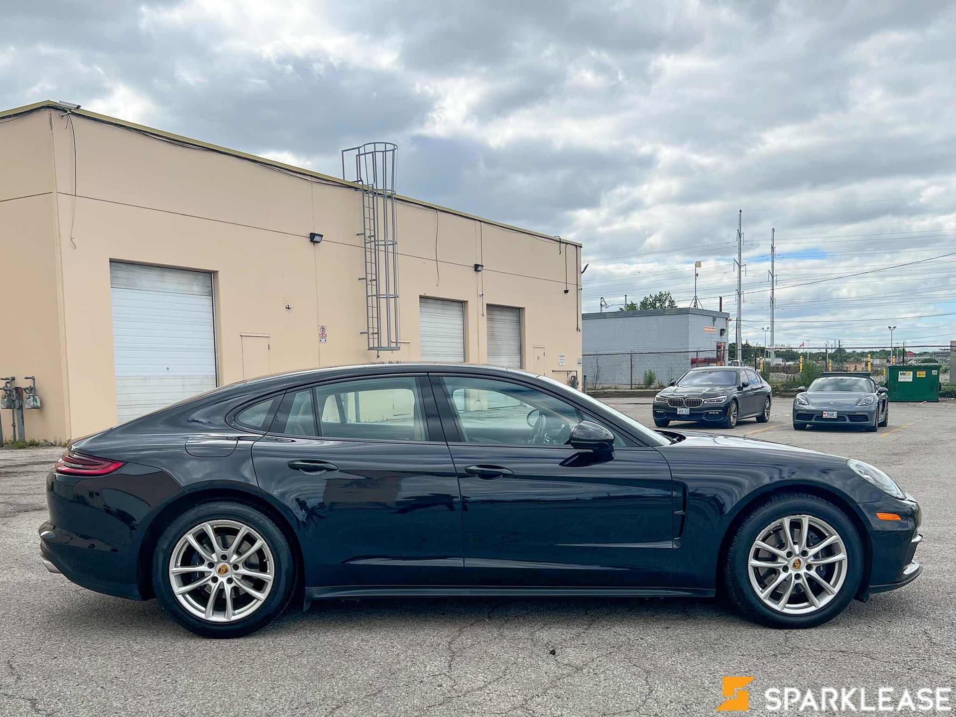 2019 Porsche  Panamera  4 AWD 