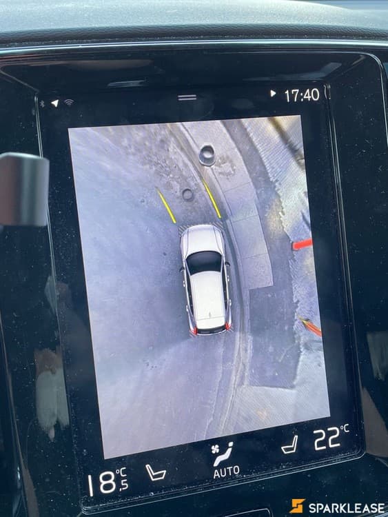 2021 Volvo XC40 R-Design 大高配带360领航辅助