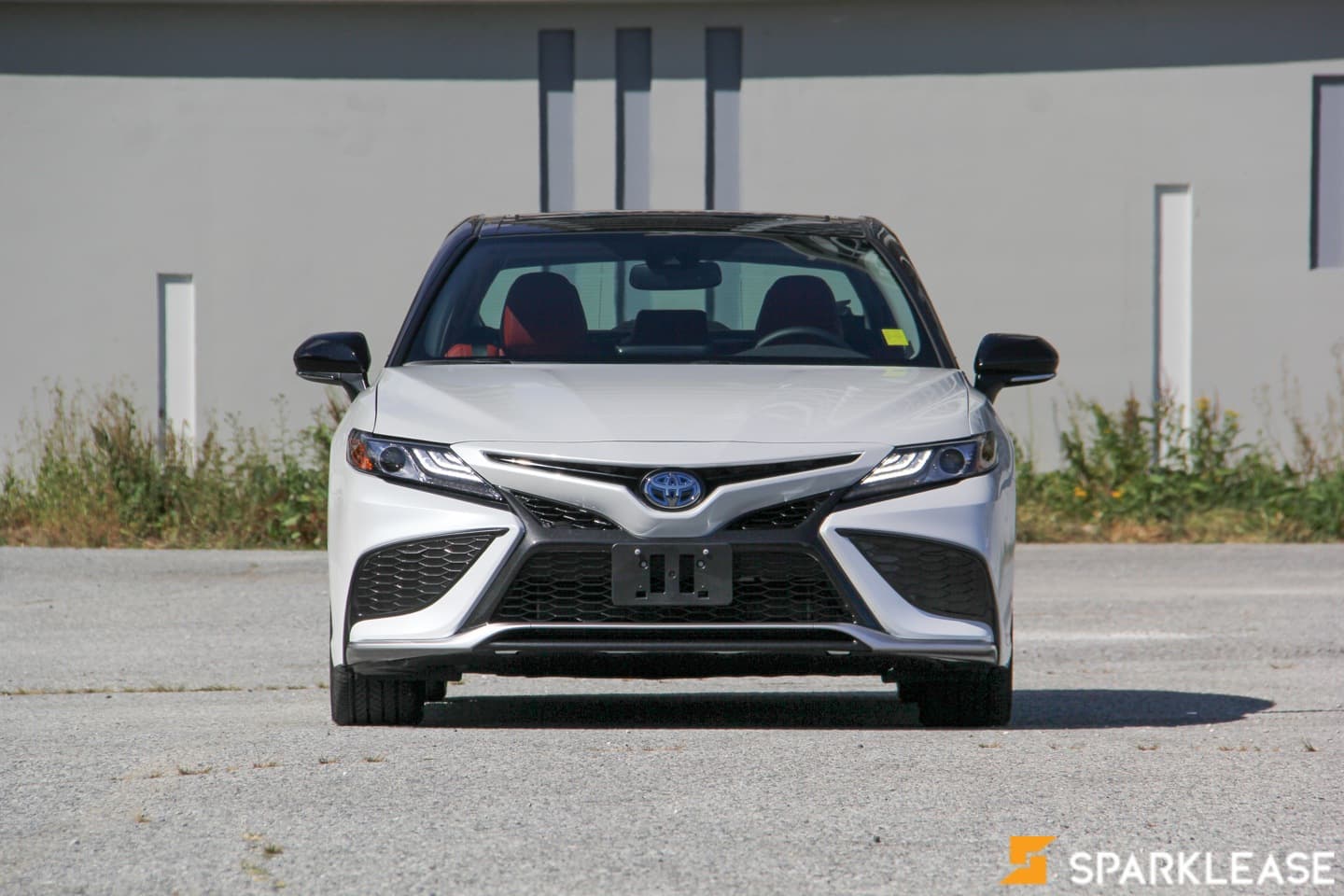 2022 Toyota Camry Hybrid XSE Auto
