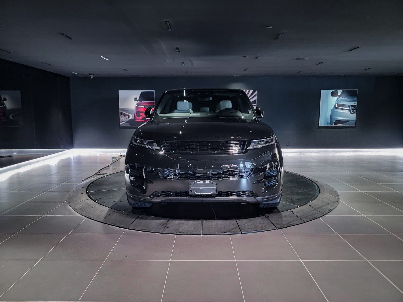 2026 Land Rover Range Rover Sport S